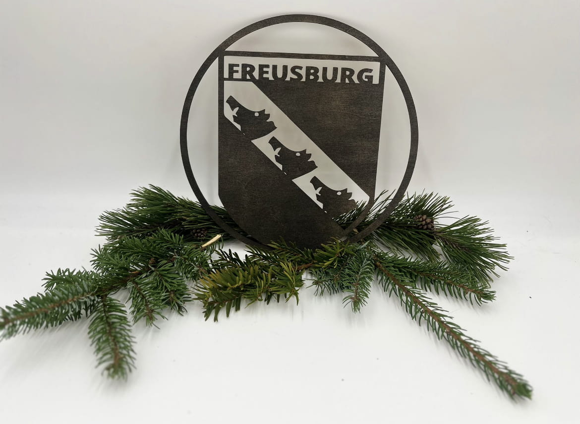 Holzkranz "Freusburg" lackiert